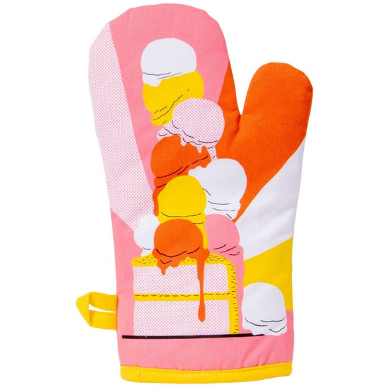 Vintage Inspired Oven Mitt - 'A LA Mode'